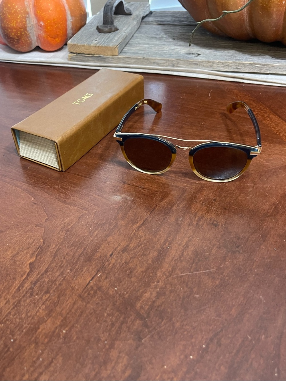 Toms Harlen Sunglasses frames * read